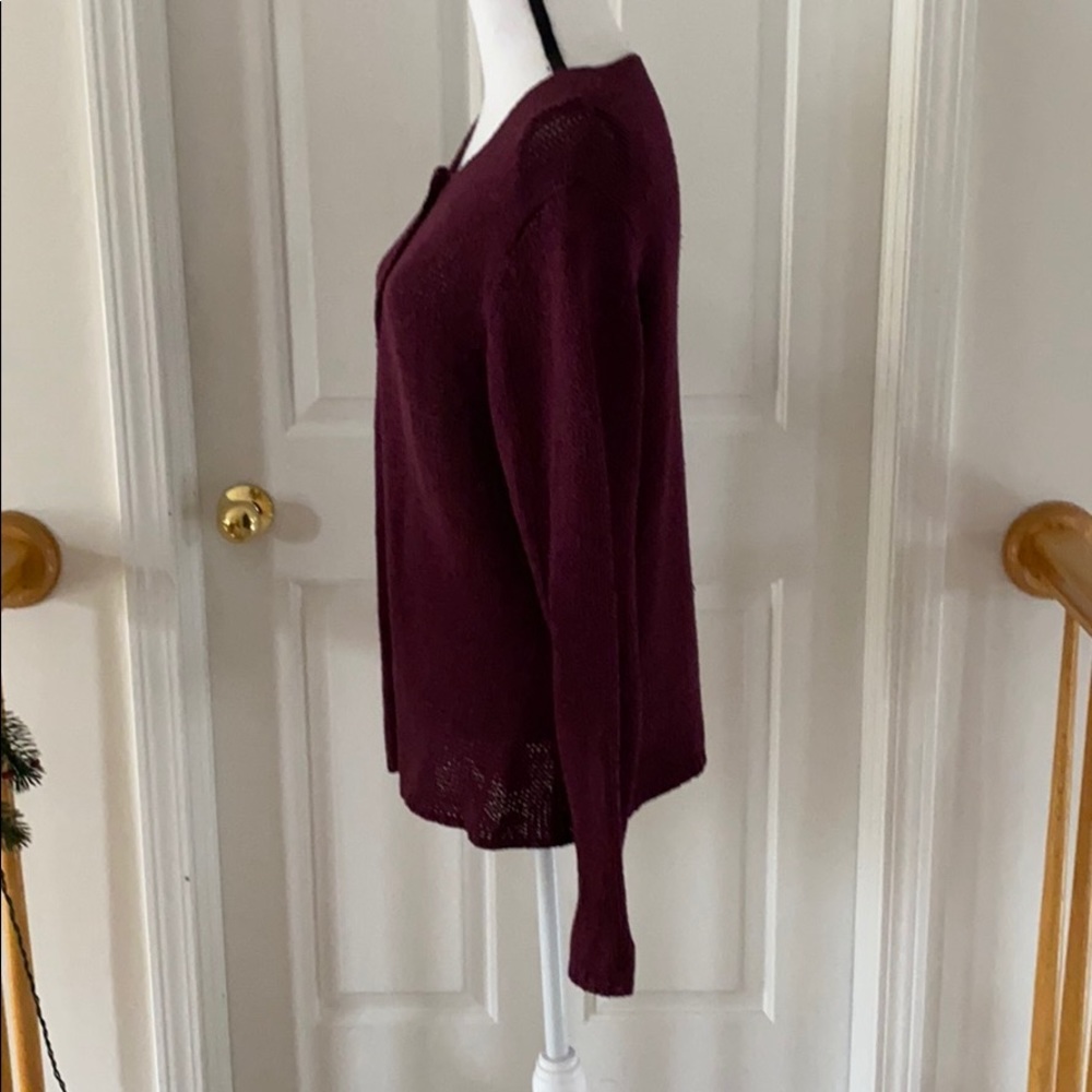 05:11 - J.Jill Silk & Cotton 1/2 button down Cardigan - Picture 5 of 11